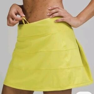 Lululemon size 8 long yellow serpentine pace rival skirt excellent condition